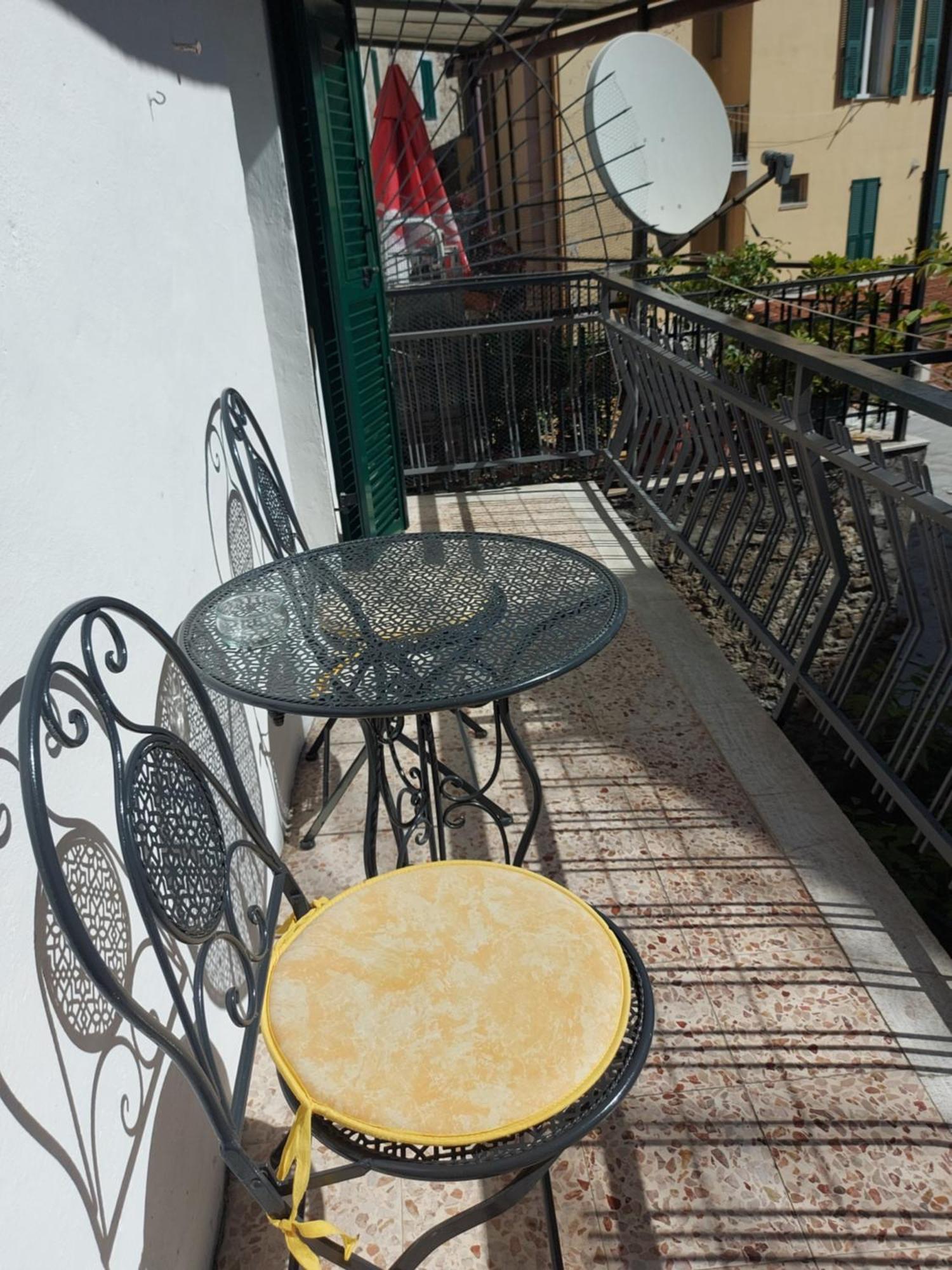 Suite-Appartamento-Del B&B Dei Doria Dolceacqua Exterior foto